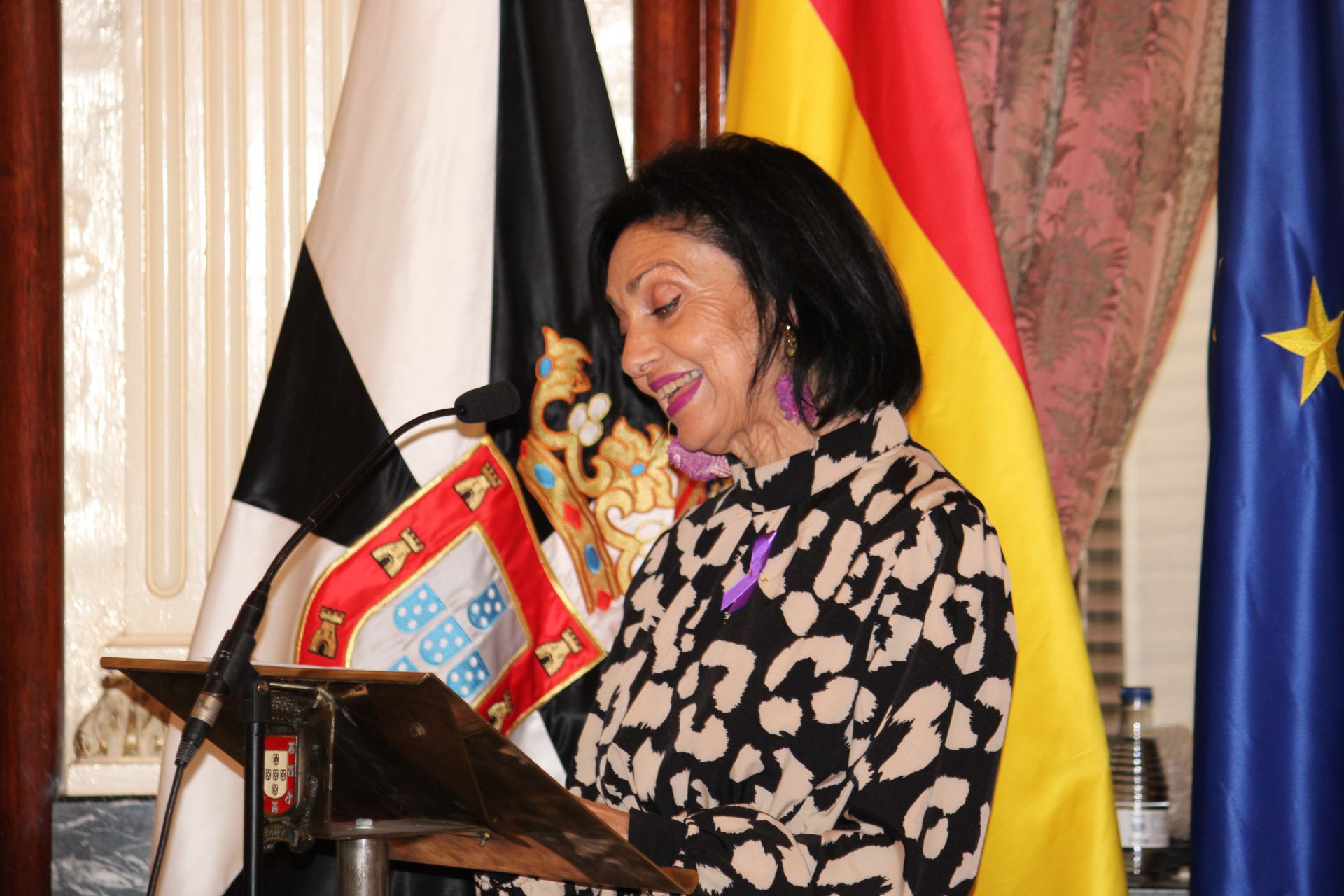 María Jesús Fuentes, modelo de inspiración: Condecorada con el ‘Premio María de Eza’ en Ceuta