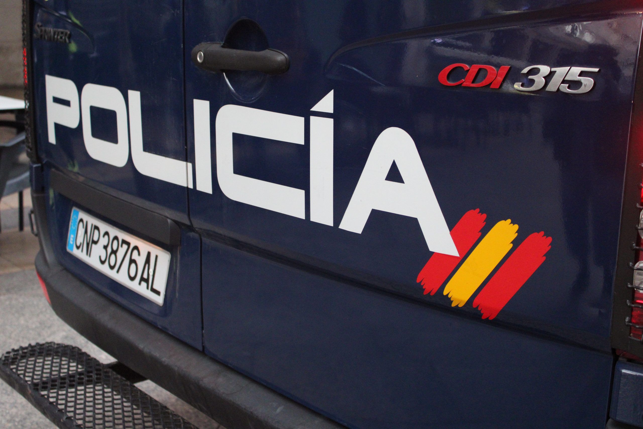 Entra en circulación la moneda conmemorativa del 200 aniversario de la Policía Nacional