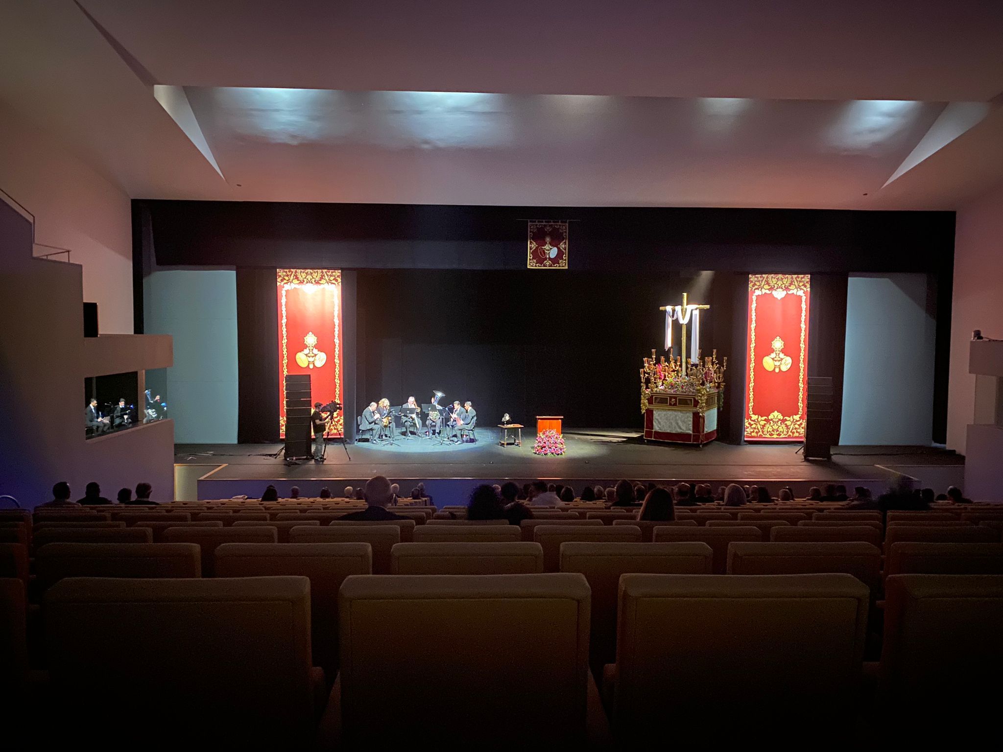 Juan José Martín inicia la Semana Santa en Ceuta con un Pregón inolvidable