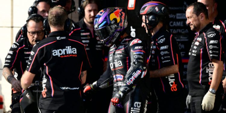 Jorge Martin, Qatar MotoGP 12 April 2025 // Gold & Goose / Red Bull Content Pool // SI202504120370 // Usage for editorial use only //