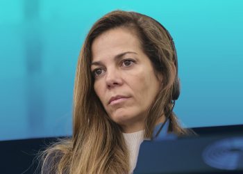 Grupos radicales de ultraderecha se organizan contra Nora Junco y Diego Solier