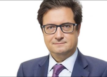 Óscar López acusa al PP de bloquear el plan antiaranceles por “defender a las nucleares”