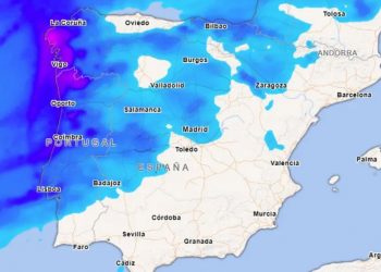 Alerta en 13 comunidades por lluvias, tormentas y granizo este viernes: el puente de mayo arranca pasado por agua