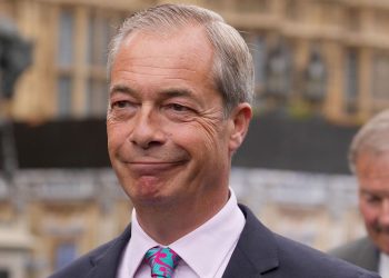 Reform UK asesta un golpe a laboristas y conservadores en las elecciones locales de Inglaterra