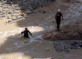 Tragedia en Petra: mueren una turista belga y su hijo por las inundaciones y evacúan a 1.800 visitantes