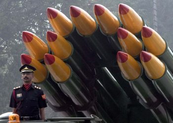 India lanza un ataque con misiles contra Pakistán y eleva la tensión entre potencias nucleares