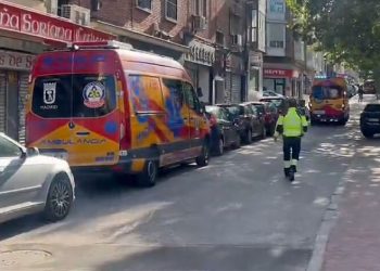 Un niño de seis años muere atropellado al salir corriendo hacia un parque en Usera