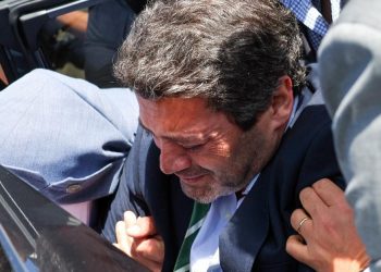 El líder de Chega abandona la campaña electoral tras ser hospitalizado por segunda vez