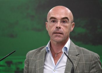 Vox impugna la entrada de Gallardo en la Asamblea y acusa al PSOE de manipular la lista para aforarle