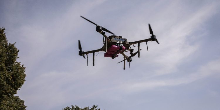 Bomber drone of the Zhytomyr company Sparrow, which manufactures drones for the Ukrainian army on a test fly with dummy bombs. Albert Lores