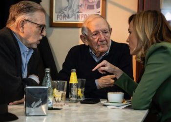 pilar alegria reunion expresidentes socialistas aragon marraco iglesias