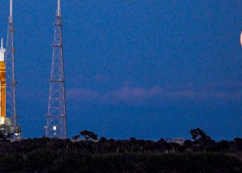 aplazamiento mision artemis II luna marzo 2026 nasa