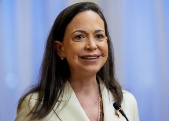 maria corina machado reunion delcy rodriguez transicion venezuela 2026