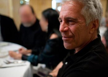 filtracion documentos jeffrey epstein victimas identificadas 2026