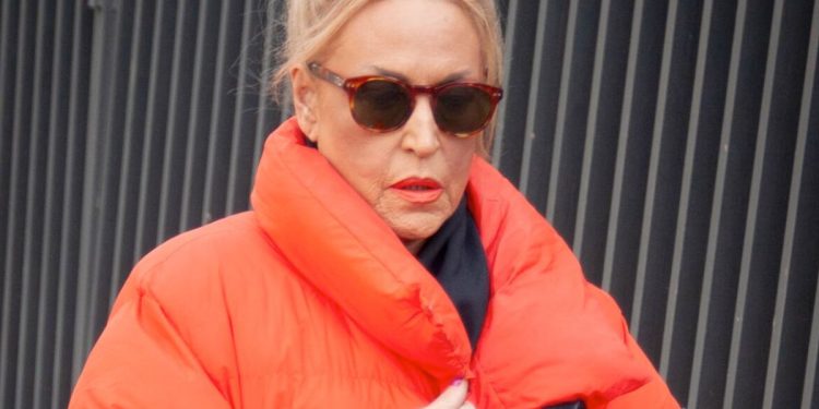 lydia lozano salud marido charly rehabilitacion grua 2026