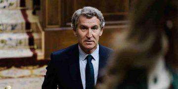 Feijóo tacha de «cobarde» a Sánchez por impedir que el Congreso vote el adelanto electoral