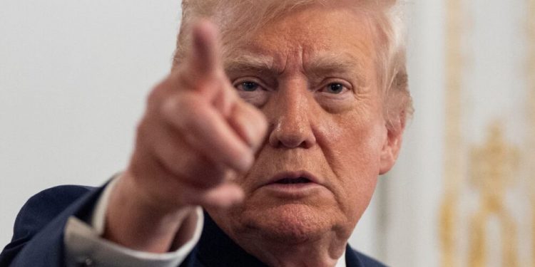 Donald Trump amenaza con «desencadenar el infierno en Irán» si intenta conseguir la bomba nuclear