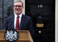 Keir Starmer dimite como primer ministro del Reino Unido y abre paso a la sucesión laborista
