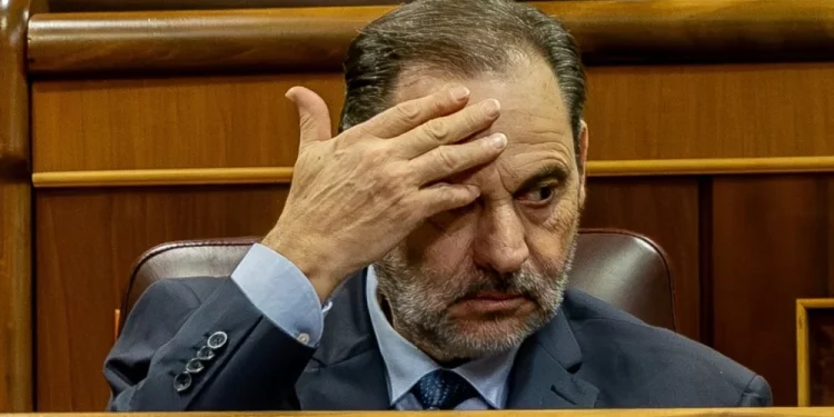 El Supremo condena a Ábalos a 24 años de cárcel y a Koldo García a 19 por el ‘caso mascarillas’