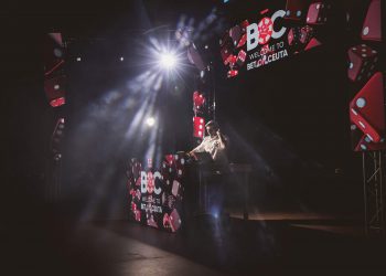 Últimas fotos del cocktail de clausura de Bet on Ceuta 2026: galería 7