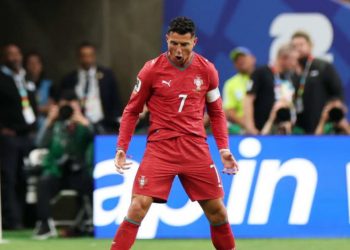 ¡Histórico 5-0 de Portugal!: Doblete de Cristiano a sus 41 años para batir un récord eterno en Houston