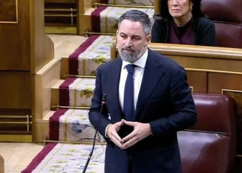 Vox reclama que el Estado le sufrague los intereses del 11% abonados al banco vinculado a Orbán