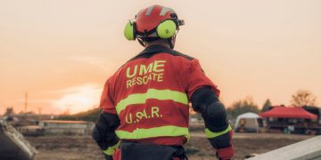 España envía de un avión militar a Venezuela con rescatadores tras los devastadores terremotos