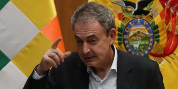 La oposición en Bolivia exige investigar una presunta red de influencias de Rodríguez Zapatero tras filtrarse un informe policial en España