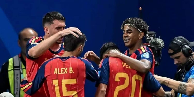 Luis de la Fuente no se la juega: el once de España para el «todo o nada» ante Uruguay