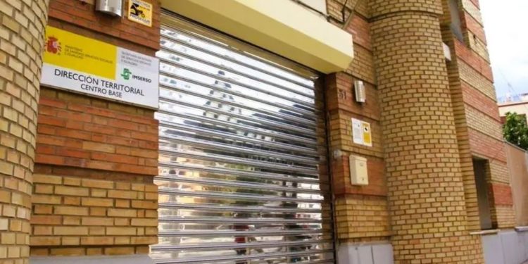 Colapso en la gestión de la discapacidad en Ceuta: más de 2.200 expedientes atascados y esperas de hasta dos años