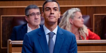 Sánchez saca pecho en el Comité Federal y celebra que el PP busque «pasar página» del procés: «Nunca es tarde si la dicha es buena»