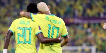 Ronaldo se ‘olvida’ de Vinicius: «No veo a otro como Neymar para ganar un partido»