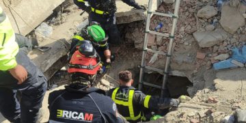 Rescatistas españoles en Venezuela ante el doble terremoto: «La situación es dantesca, hay edificios inclinados como no he visto en mi vida»