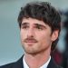La exdirectora de casting de James Bond descarta a Jacob Elordi como 007: «Ya sabemos demasiado de él»