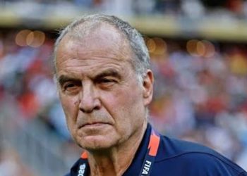 Fin a la era Bielsa en Uruguay: ‘El Loco’ anuncia su dimisión tras el fracaso mundialista y aclara su relación con Valverde