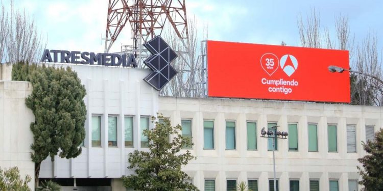 Condenan a Antena 3 a pagar 50.000 euros a la socorrista del viral «la he ‘liao’ parda» por daño moral
