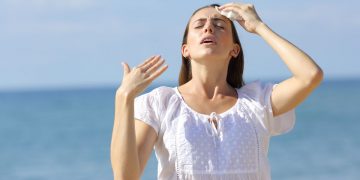 España encara un fin de semana de calor persistente: recomendaciones para evitar golpes de calor