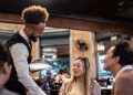 El empleo marca récord en España, pero el verano vuelve a mostrar el peso del turismo y los trabajadores extranjeros