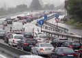 Los coches nuevos matriculados desde hoy deberán llevar detector de distracciones y frenado de emergencia obligatorio
