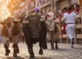 El origen de los Sanfermines: la evolución histórica de las fiestas de Pamplona desde el siglo XII hasta la novela de Hemingway