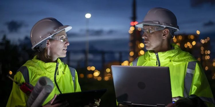El Estatuto de los Trabajadores regula el plus de nocturnidad en un contexto de incremento de las horas extraordinarias no pagadas