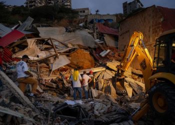 Exteriores eleva a 36 los españoles fallecidos en el terremoto de Venezuela y busca a 138 desaparecidos