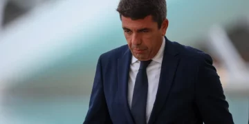 El sumario de la DANA desvela que Mazón confirmó a Catalá que había «decenas de muertos» a las 23:27 horas