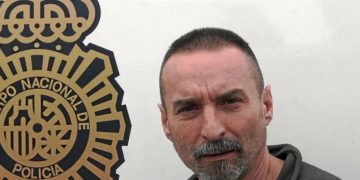Semilibertad para dos etarras condenados por los asesinatos de un policía francés y un militar
