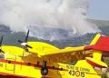 El Gobierno admite que solo cuenta con la mitad de sus hidroaviones de élite y pide a las autonomías «dosificar» el uso de medios aéreos