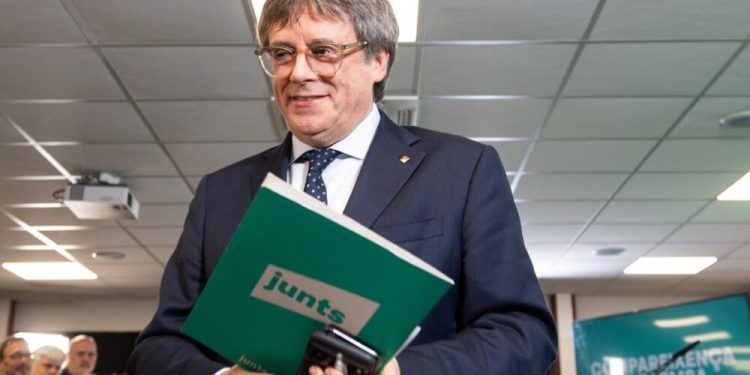 La desconexión de Junts: el coste electoral de anteponer la agenda jurídica a la crisis de la vivienda