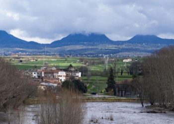 Hallan los cadáveres de dos hermanos gemelos de 11 años ahogados en el río Ter en Manlleu
