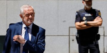 El DAO de la Guardia Civil descarta dimitir tras su imputación en el ‘caso Leire’: «Nadie cuestionará mi honor»