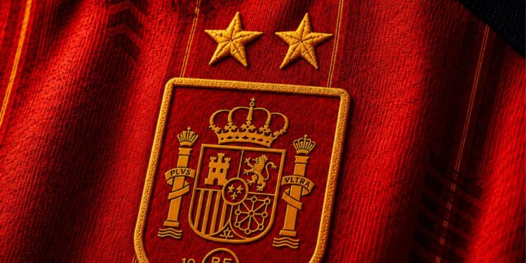 Fecha de lanzamiento, precio y puntos de venta de la nueva camiseta de la Selección Española con las dos estrellas