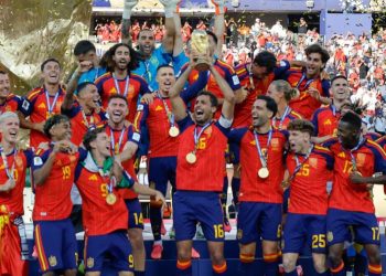 Lluvia de millones para el fútbol español: el impacto económico del Mundial en la RFEF y las primas de los campeones